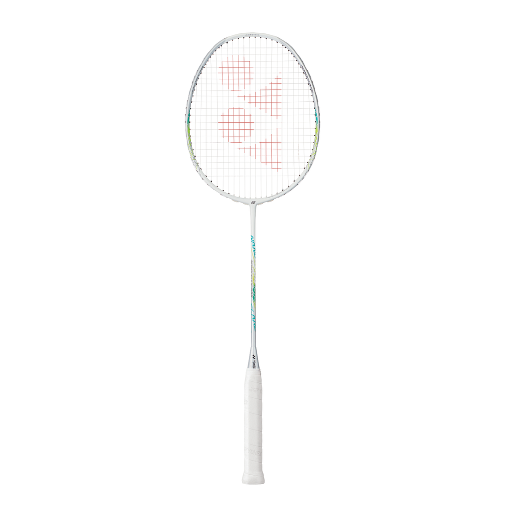 YONEX Nanoflare 555